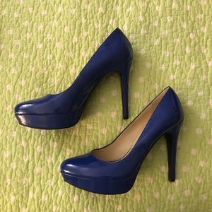 Nine west blue heels